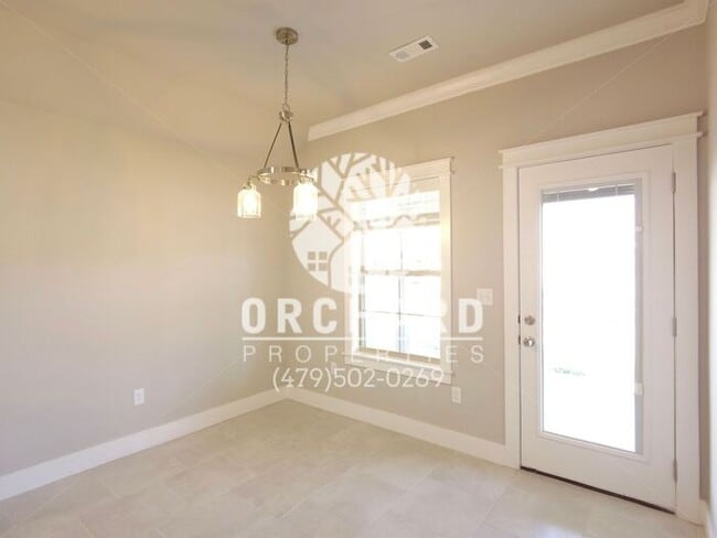 Building Photo - Tontitown- Single-Family Home- 4 Bedroom A...