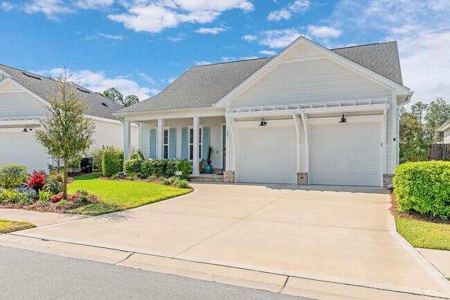 Building Photo - 197 Suwanee Dr