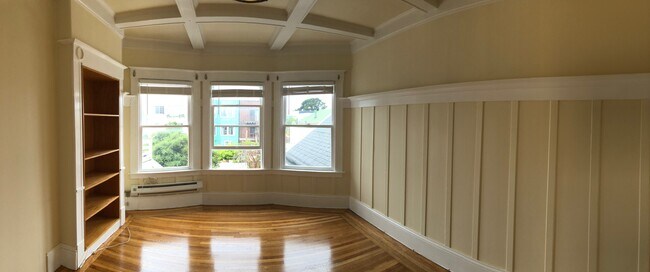 ROOM 4 - 649 5th Ave