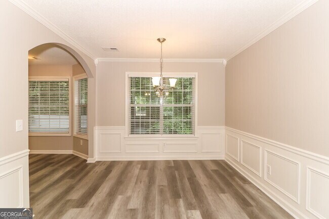 Building Photo - 404 Wood Chase Ln