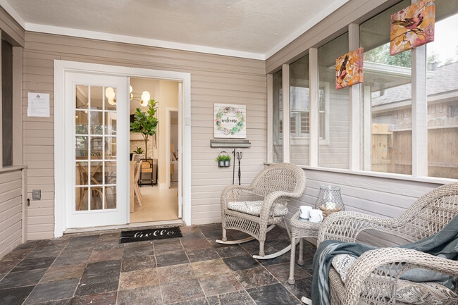 Building Photo - 2947 High Plains Dr