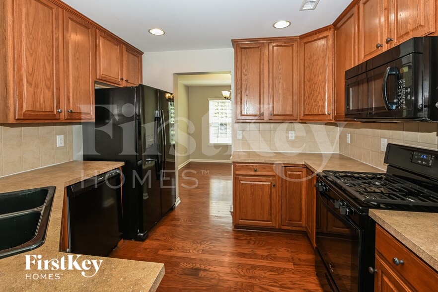 Building Photo - 1544 Moss Creek Dr