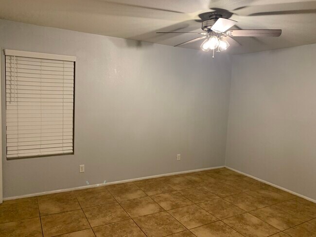 Building Photo - 11350 W Tennessee Ave