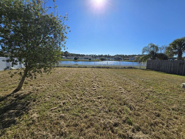 Building Photo - 127 Cedar Cir Dr