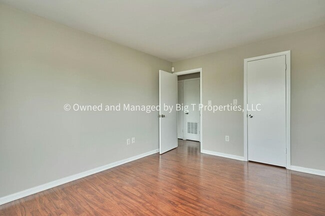 Building Photo - 1bd/1ba in Cluster of Woodlawn Alexandria