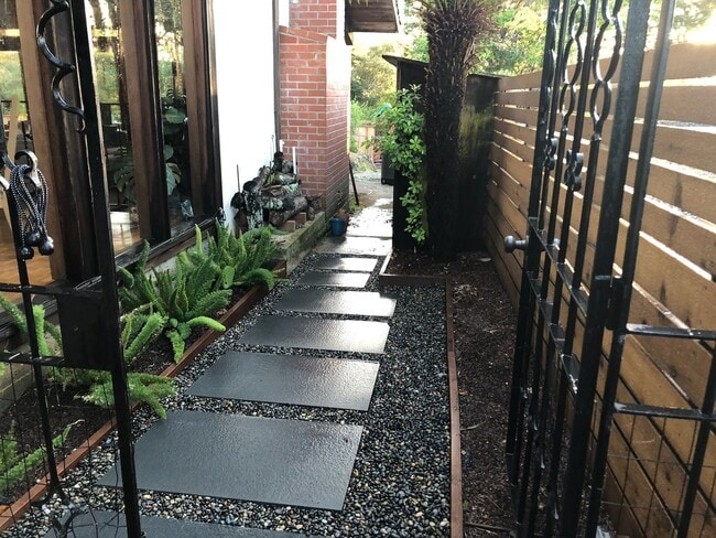 Building Photo - SPACIOUS FOUR BEDROOM TWO AND HALF BATH CH...