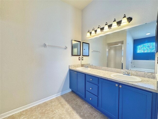 Building Photo - 4741 Mandolin Loop