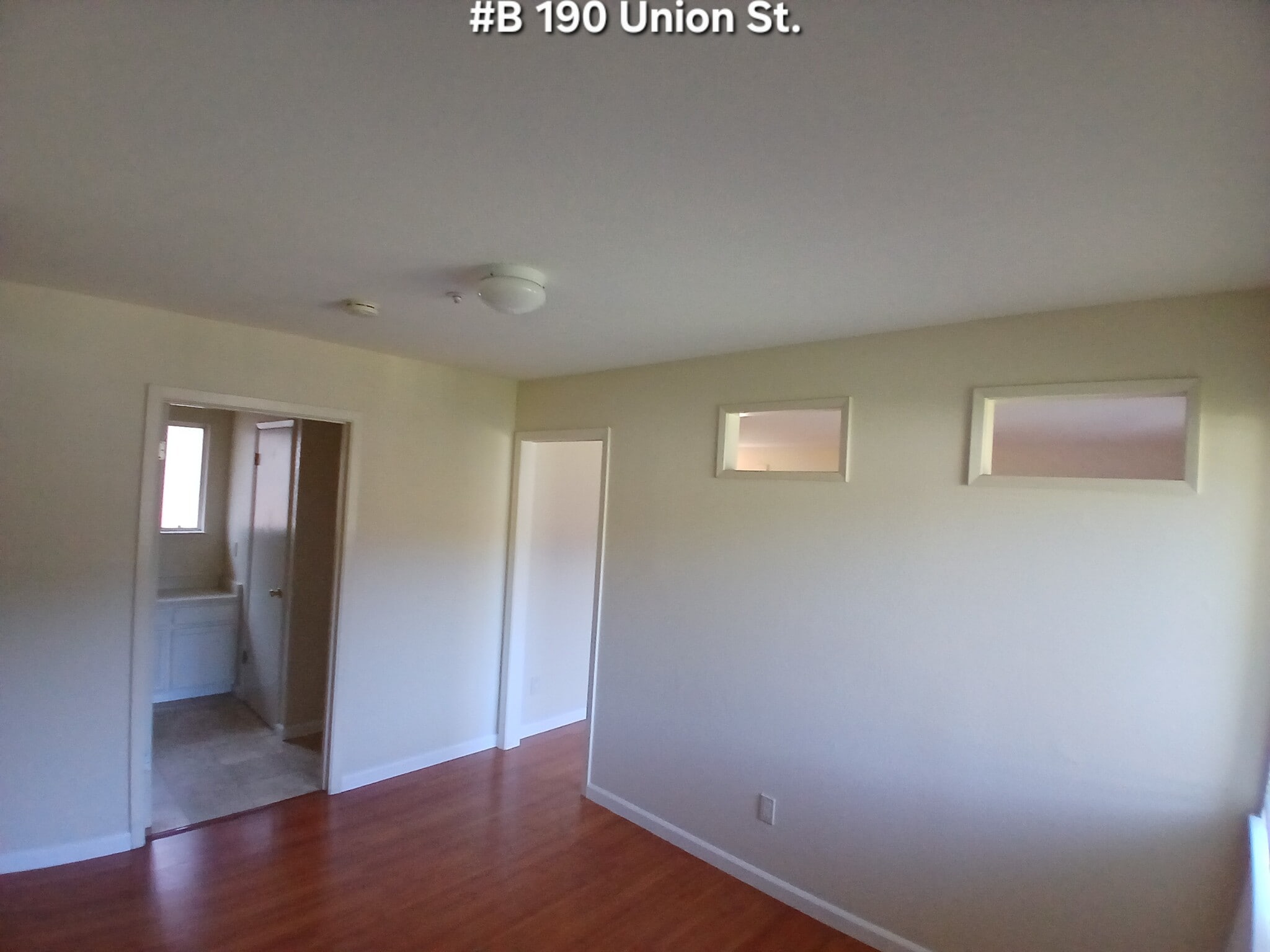 Building Photo - 190 Union St