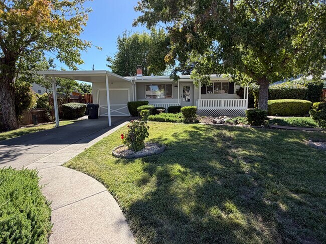 Building Photo - 315 Hamilton Dr