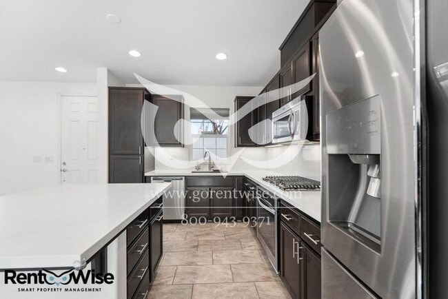 Building Photo - 1548 Glenn St
