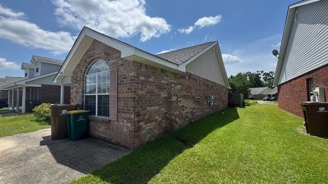 Building Photo - 14561 Indian Trails Cir