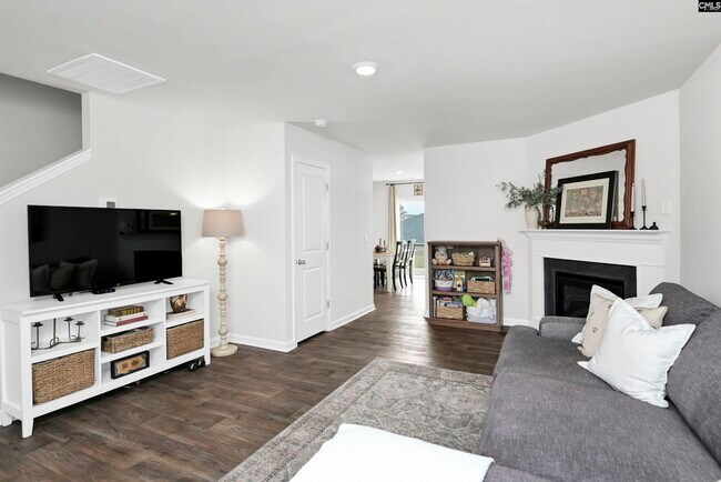Building Photo - 426 Dorney Rd