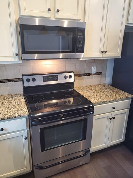 Kitchen View 3 - 101 Scuppernong Way