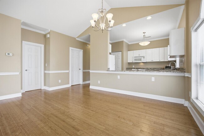 Building Photo - 4647 Wild Iris Dr