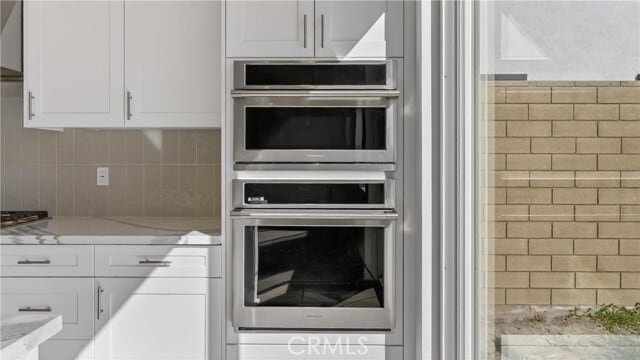 Building Photo - 107 Pansy