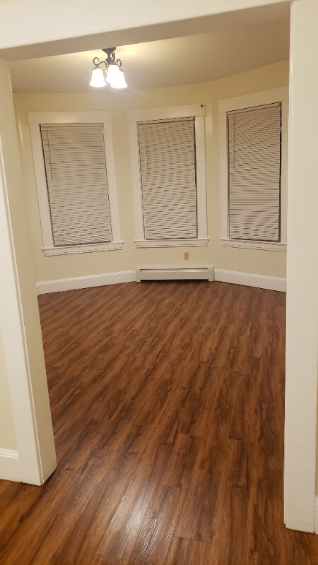 Building Photo - 753 Winchester Ave