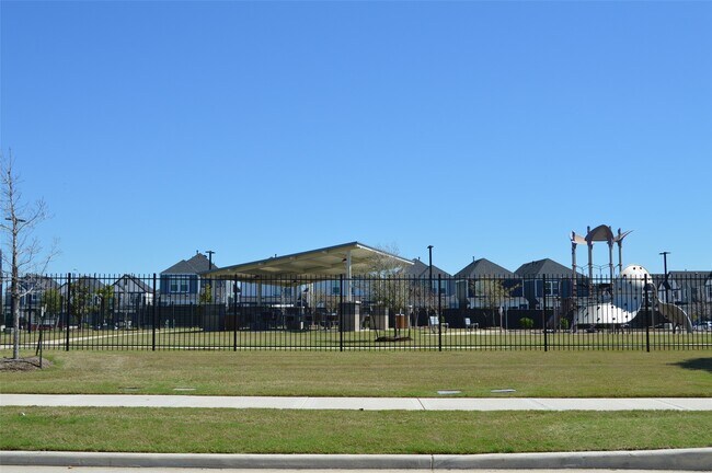 Building Photo - 10212 Berkeley Spgs Trl