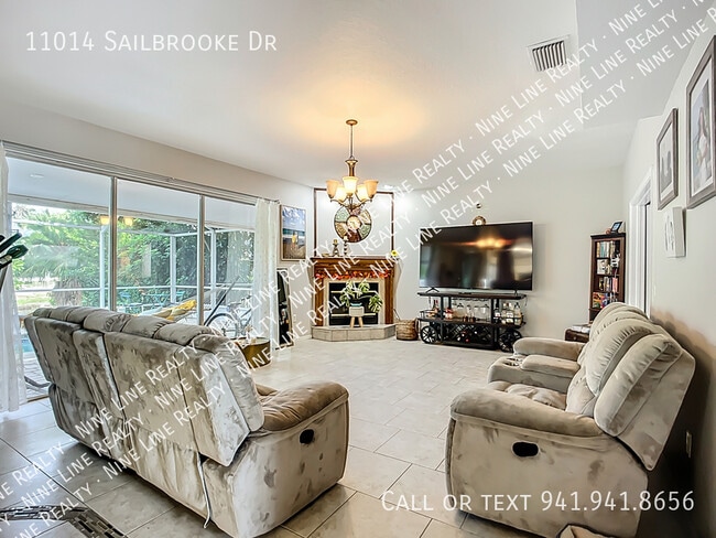 Building Photo - 11014 Sailbrooke Dr