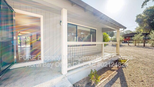 Building Photo - 4939 Dry Creek Rd