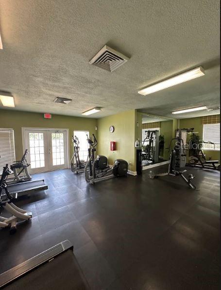 Building Photo - 1222 Bermuda Lakes Ln