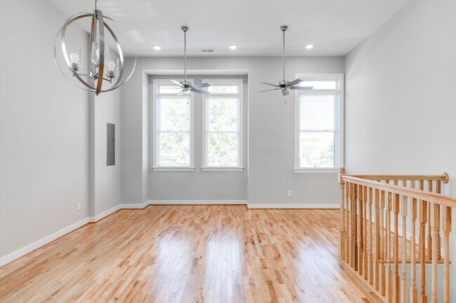 Building Photo - 1131 N 29th St