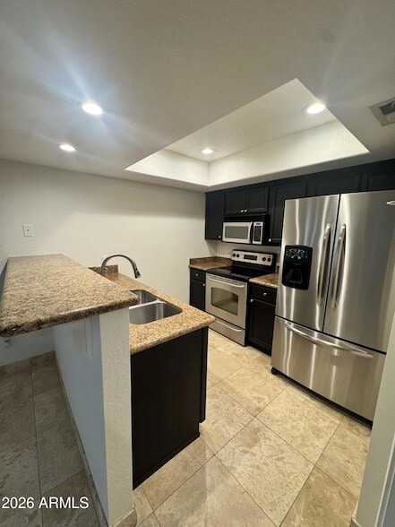 Building Photo - 3235 E Camelback Rd