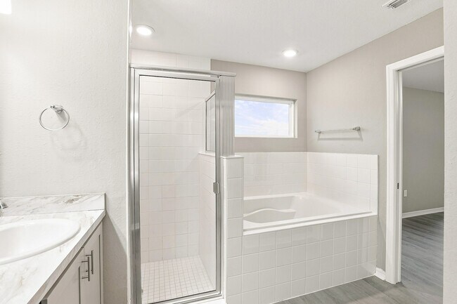 Building Photo - 2590 San Marco Wy