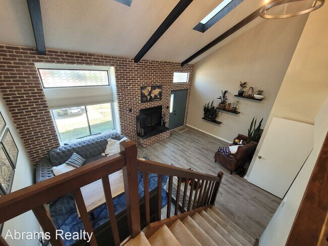 Building Photo - 2 br, 1.5 bath House - 3756 Clipper Bay Drive