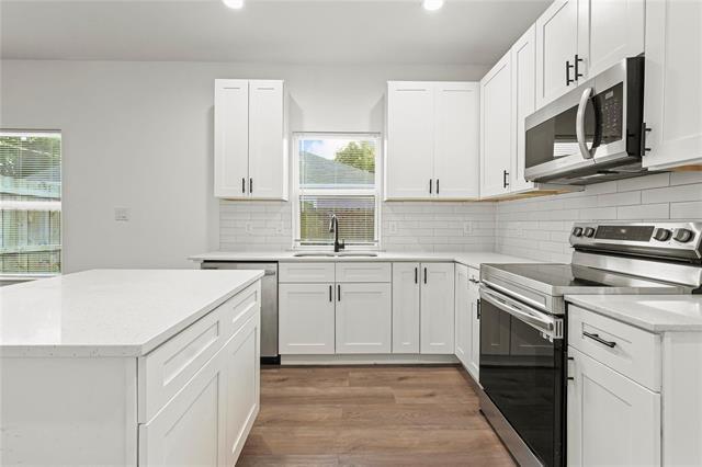 Building Photo - 2731 Rogers St