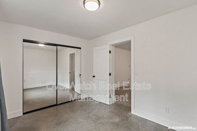 Building Photo - 4720 Talus Dr