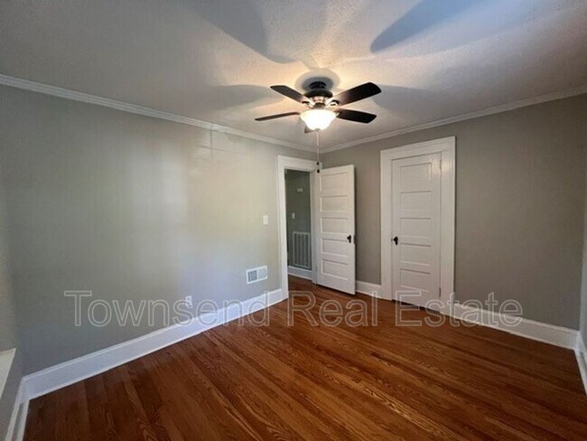 Building Photo - 508 Huske St
