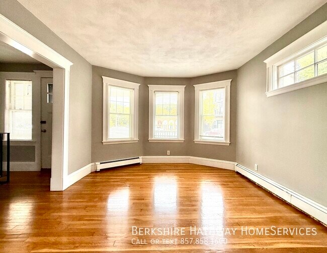 Building Photo - 881 Broadway-2