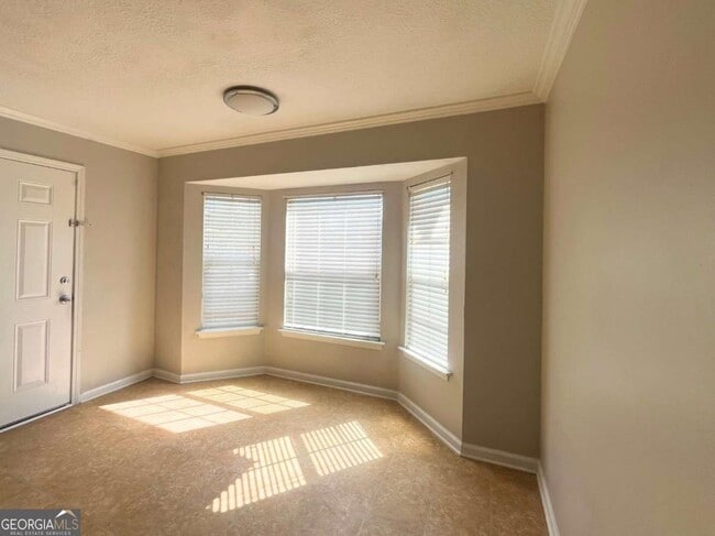 Building Photo - 104 Sugar Maple Way