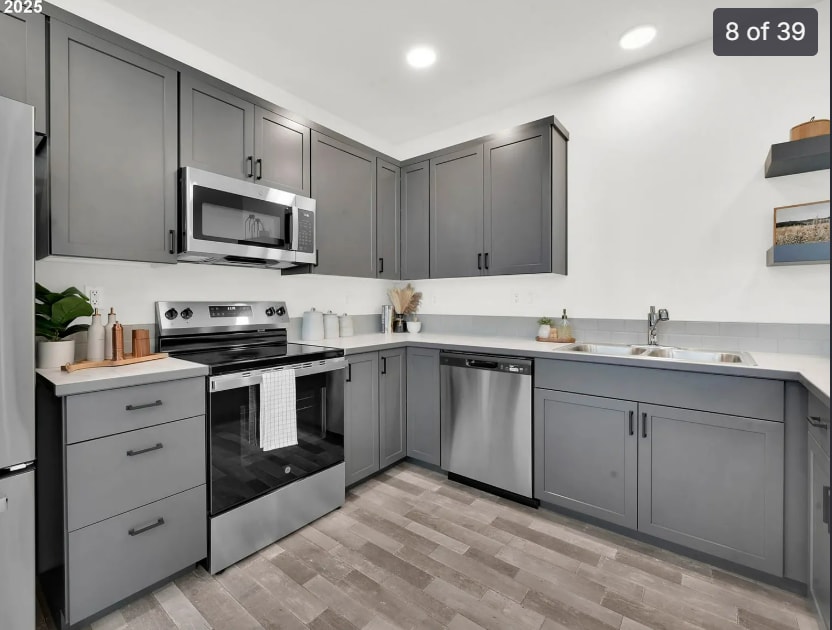 Building Photo - 4353 Kalmia St