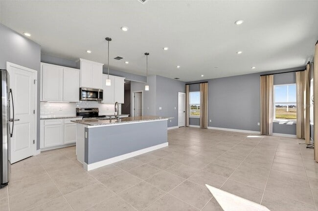 Building Photo - 6408 Domizio Dr