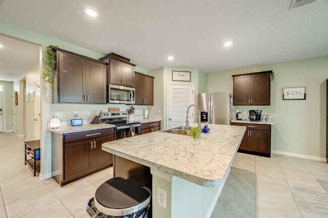 Building Photo - 4BR/2BA home located in Harvest Landing