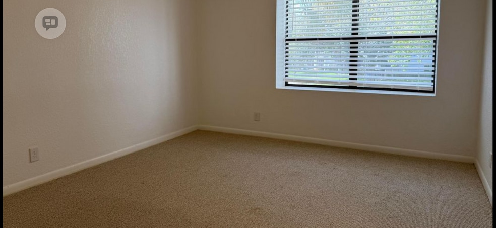 Building Photo - 4821 NW 22nd St