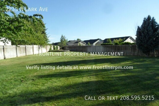 Building Photo - 2235 N Lark Ave