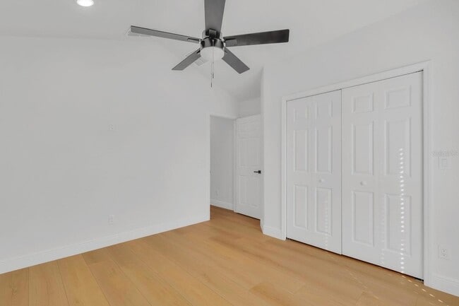 Building Photo - 2622 Liz Ln