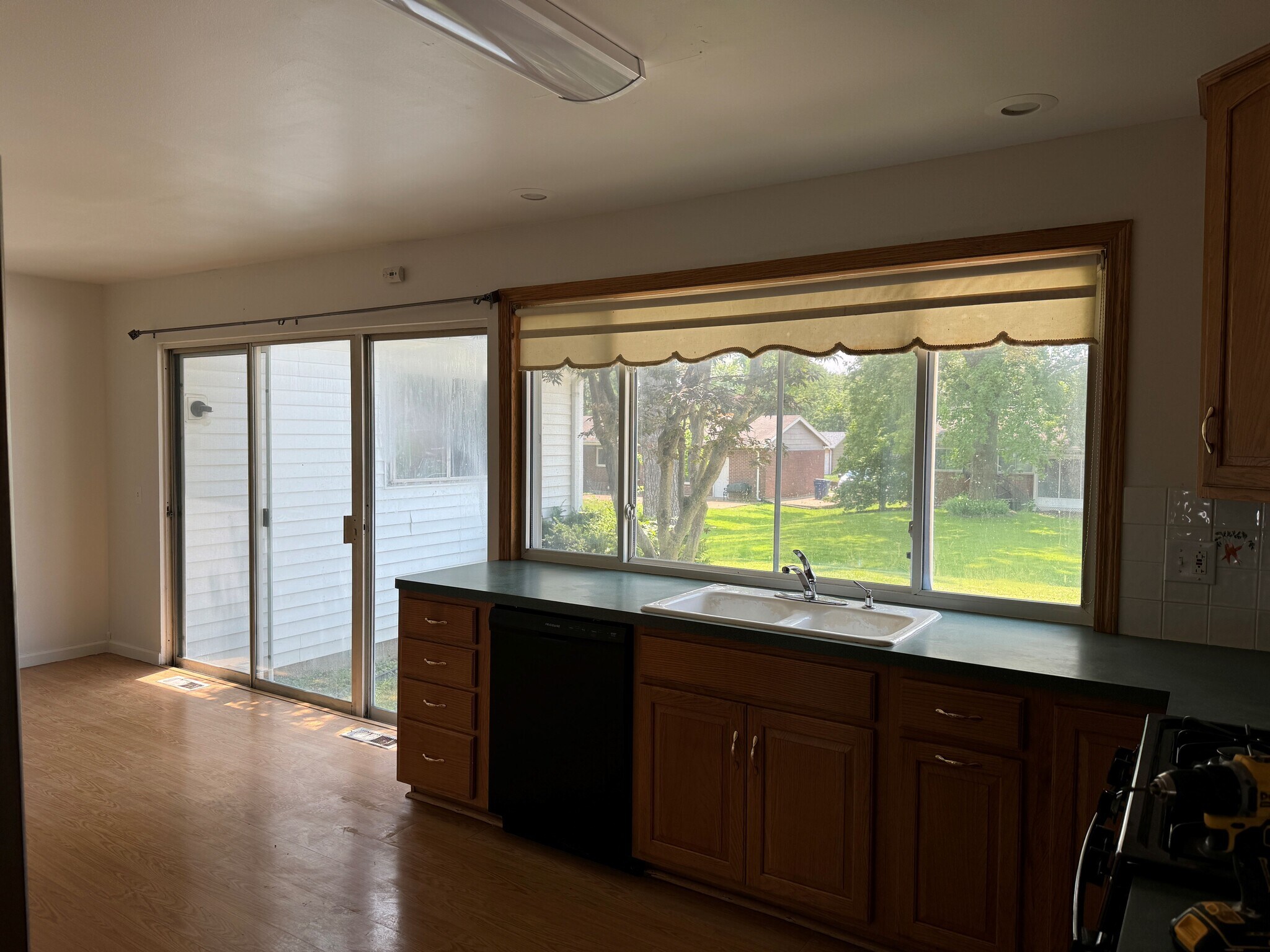 Building Photo - 1617 Somerset Shire Dr