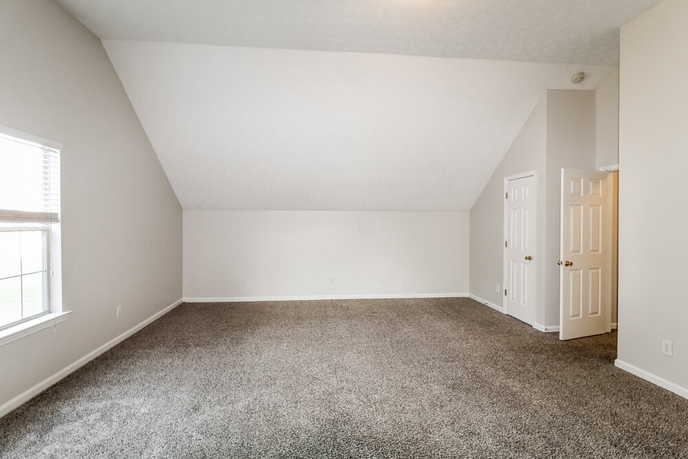 Building Photo - 670 Compton Ln