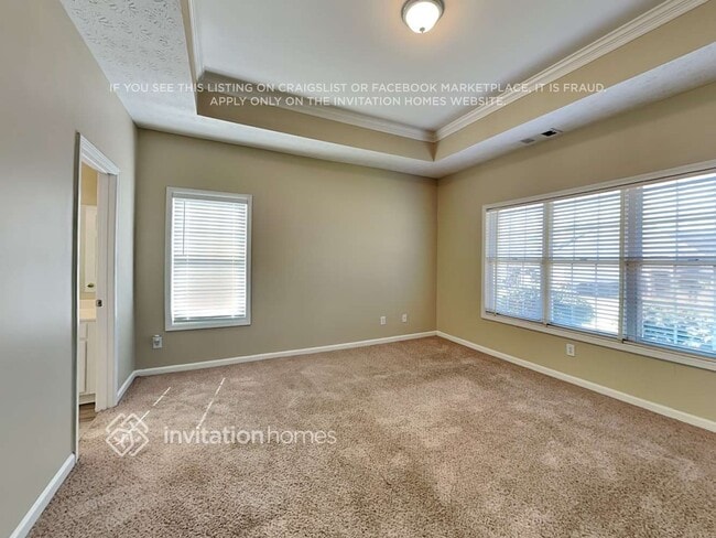 Building Photo - 1424 Fairbrooke Ct