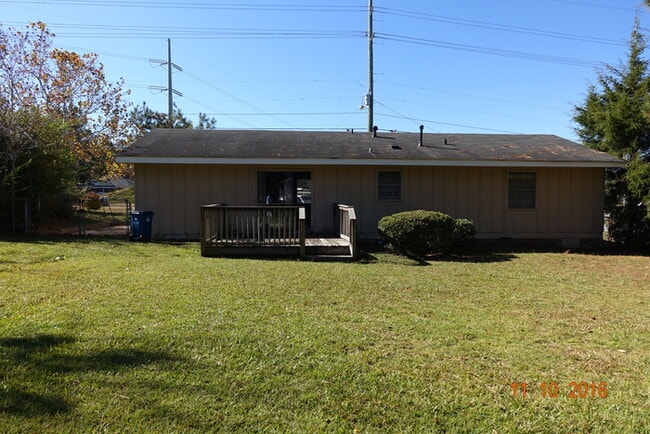 Building Photo - NO SHOWINGS UNTIL FEBRUARY 23, 2024