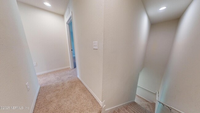 Building Photo - 7027 Coldwater Dr