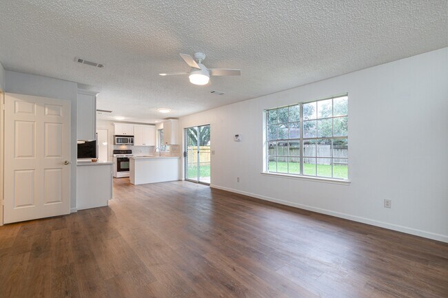 Building Photo - 1026 Cheyenne Meadows Dr