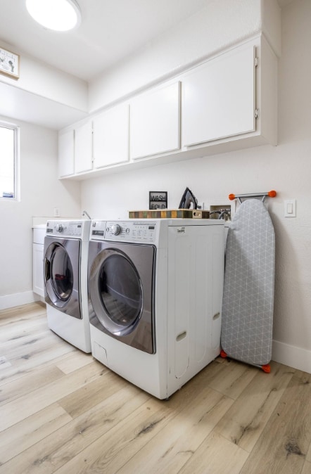 Building Photo - 16182 Abedul St