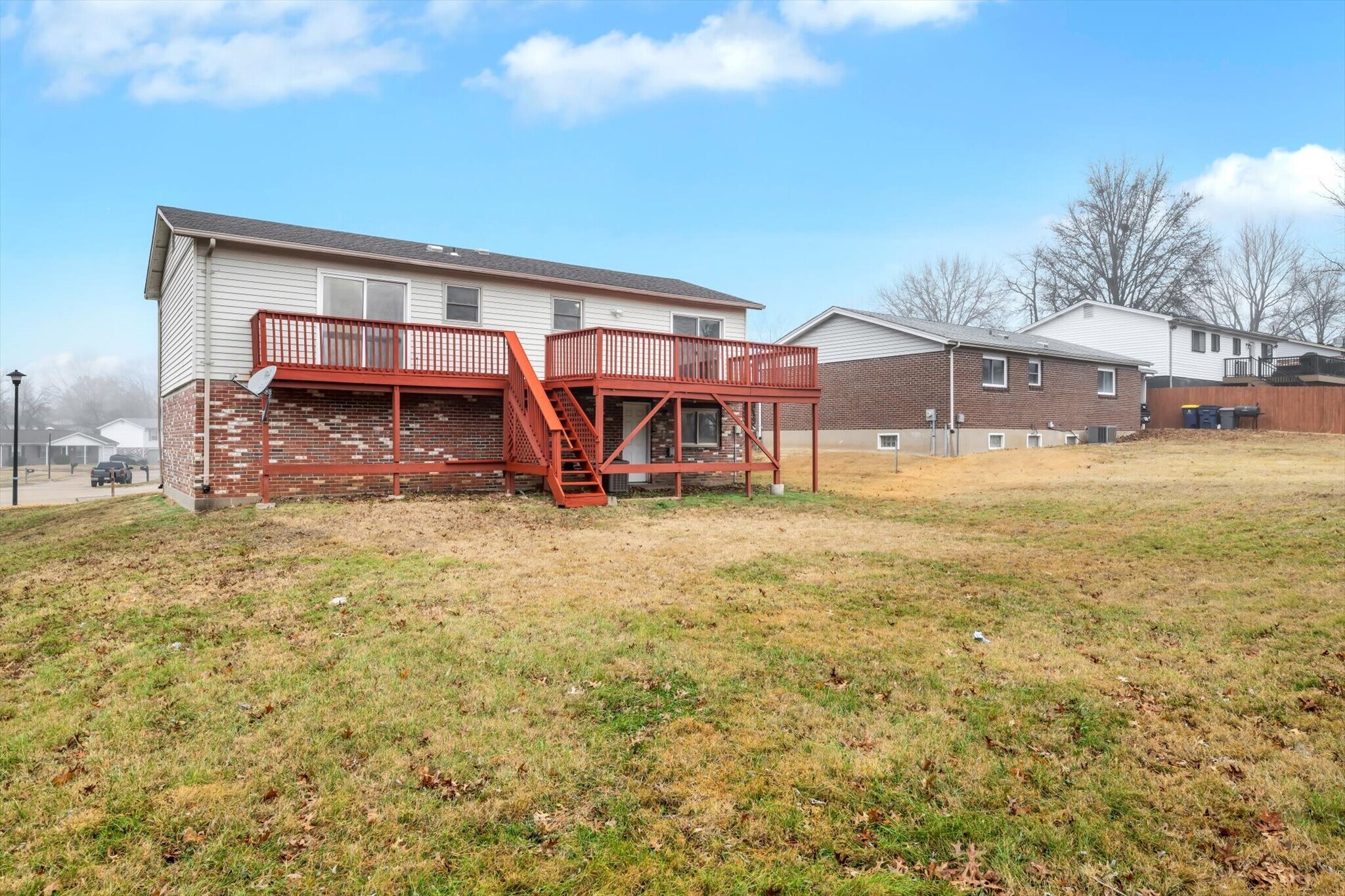 Building Photo - 2534 Millvalley Dr