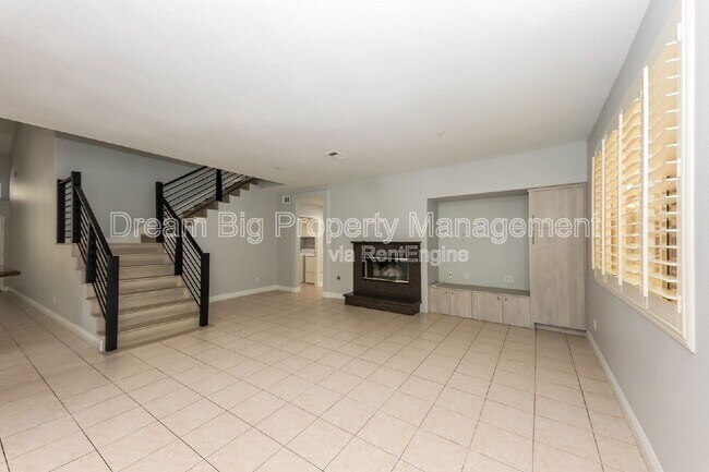 Building Photo - 7882 Angus Way