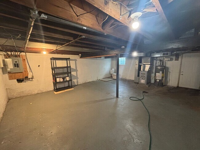 Building Photo - Spring Into Homeownership This May! Lease-to-Own Home Opportunity – This is NOT a Typical Rental!