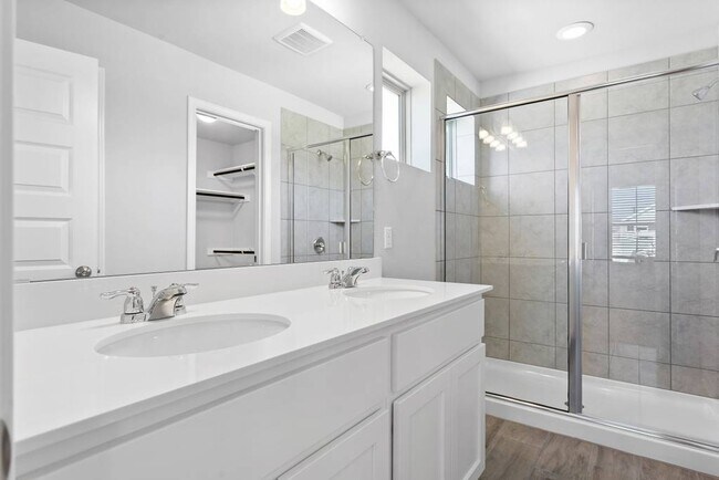 Building Photo - 1728 Artesian Springs Xing